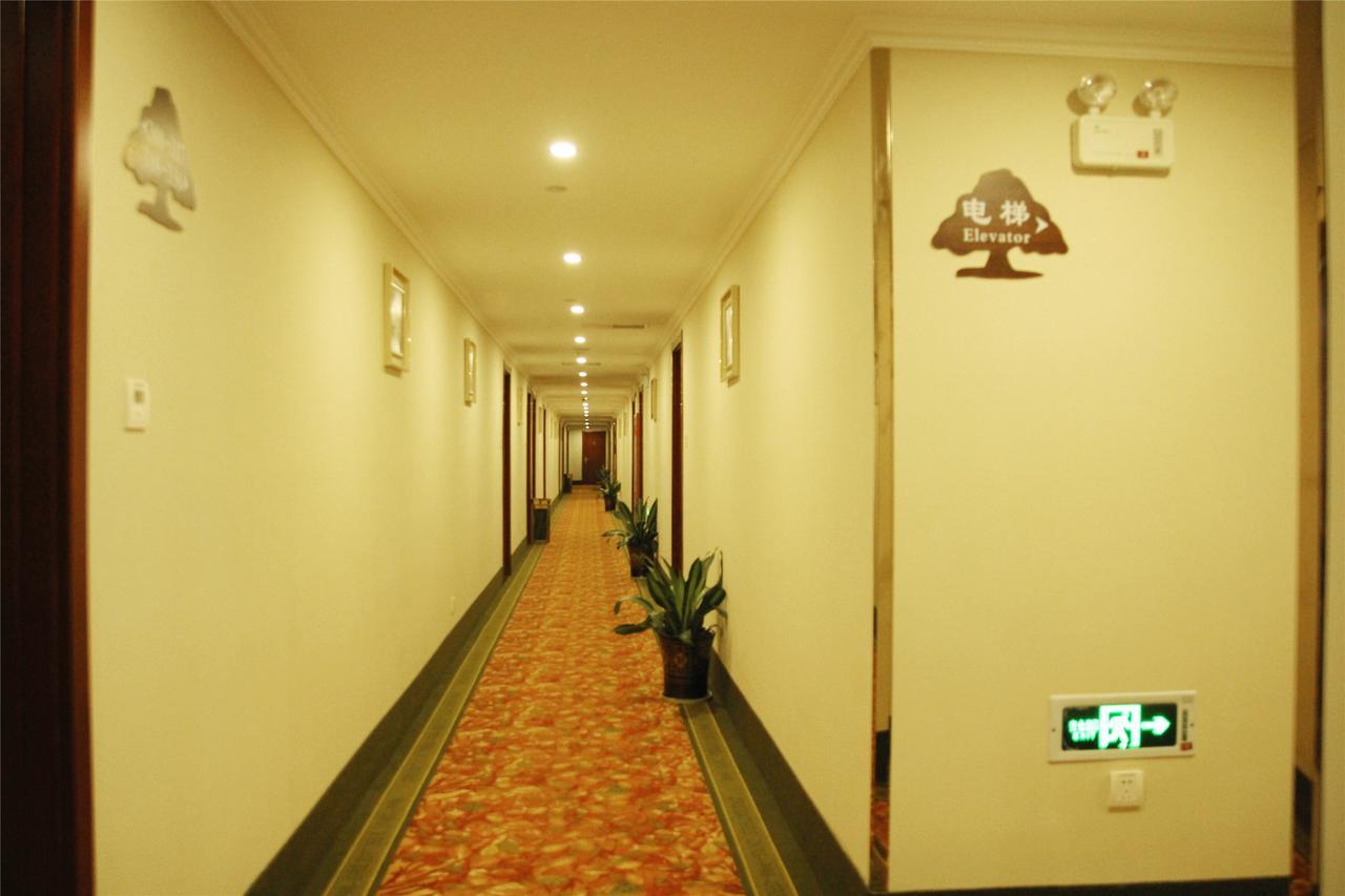 Greentree Inn Jiangsu Yangzhou Jiangdu Longcheng Road Express Hotel Bagian luar foto